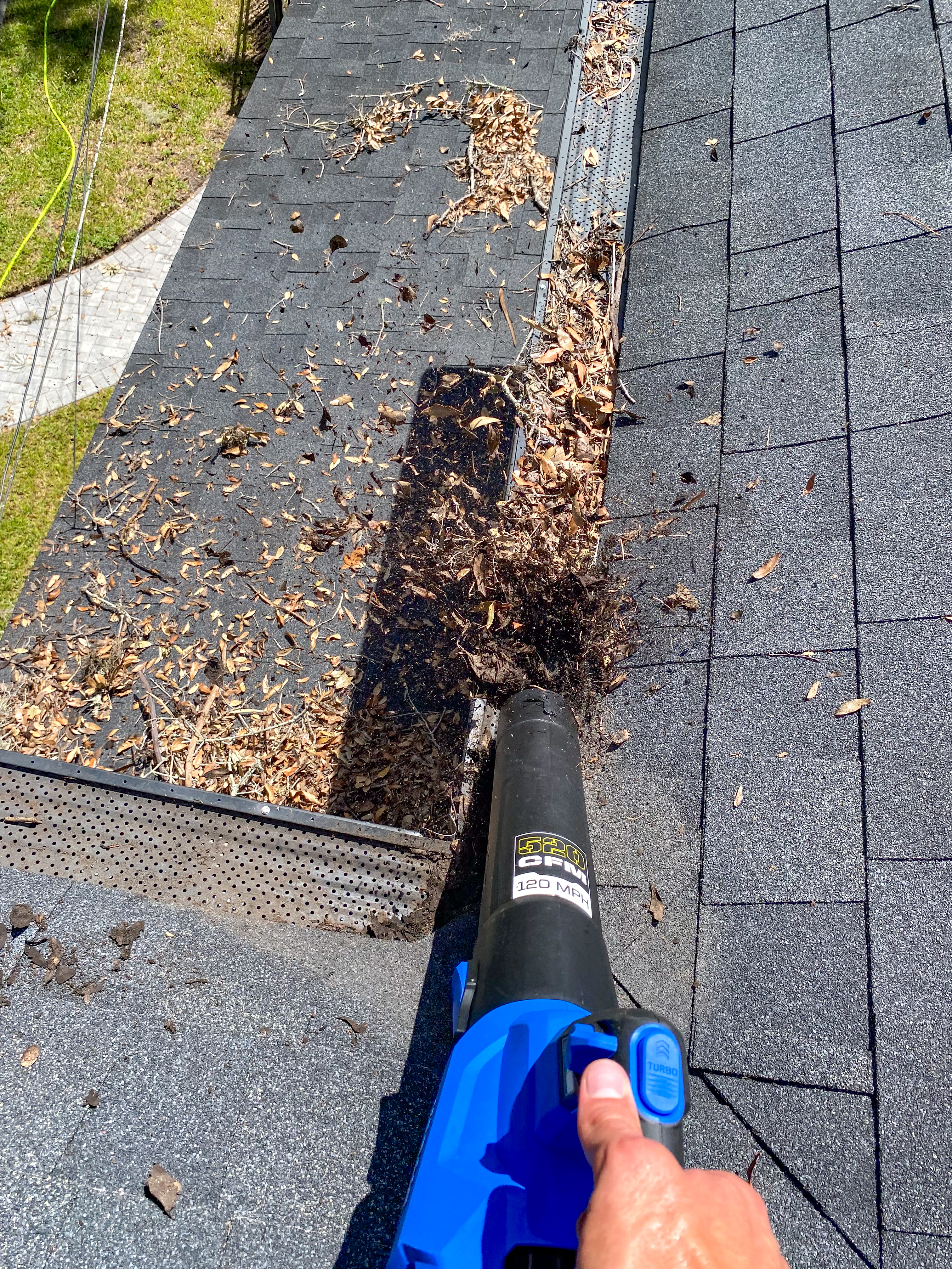 Orlando Gutter Cleaning: Hidden Challenges Behind Gutter Guards